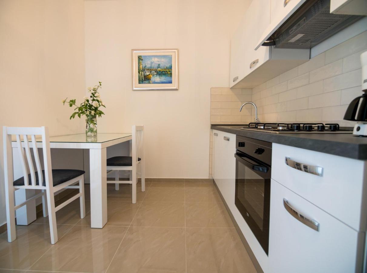 Apartments Anita 1 Barbat na Rabu Eksteriør bilde
